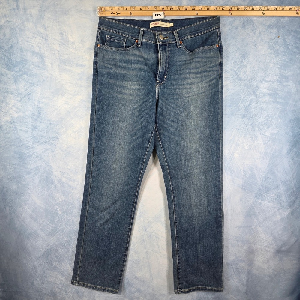 Signature by Levi Strauss Women‎ Mid Rise Straight Jeans Medium Wash Size 10